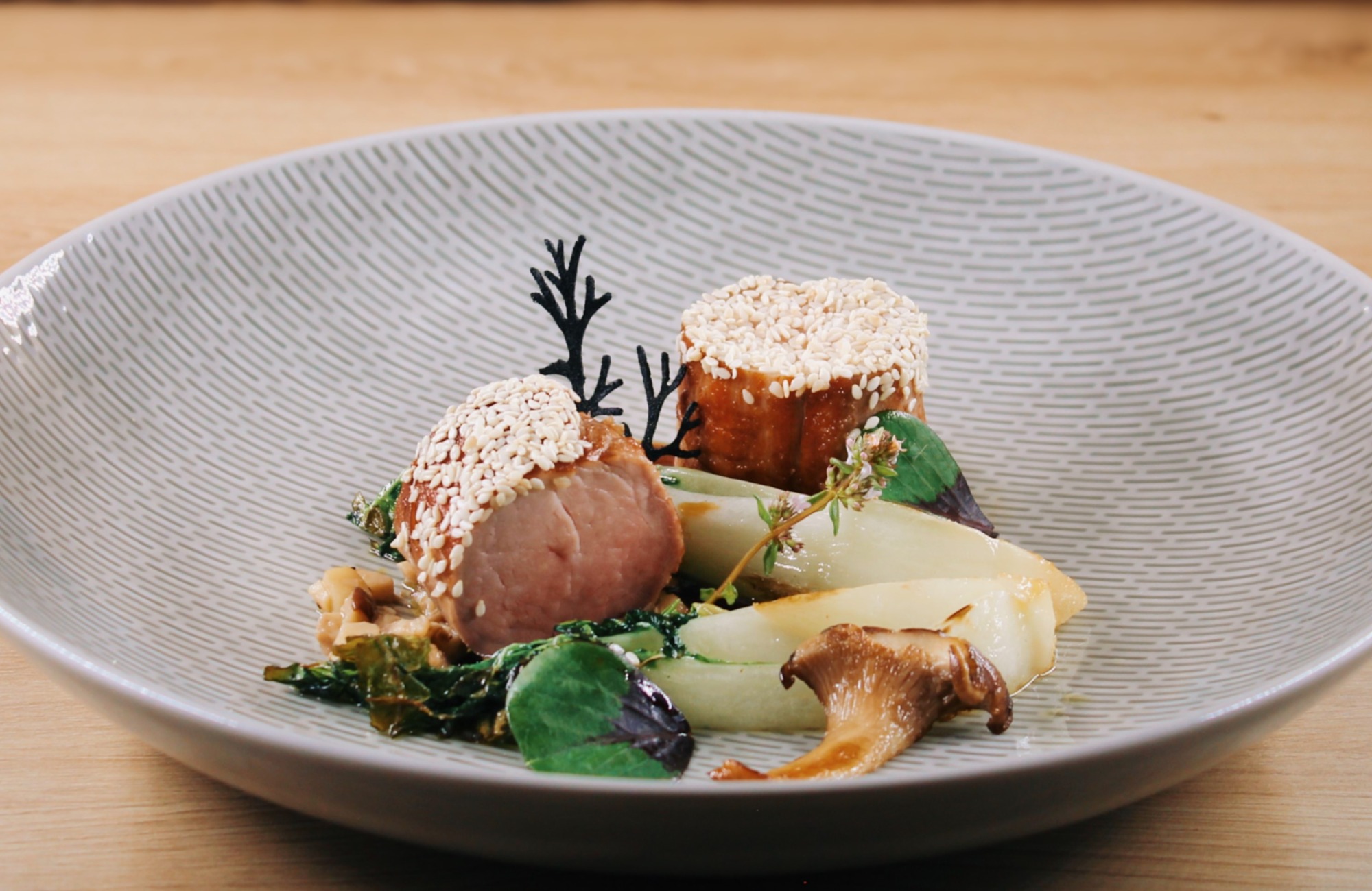 Two pieces of meat with fennel and chanterelles - Hotel Wieser